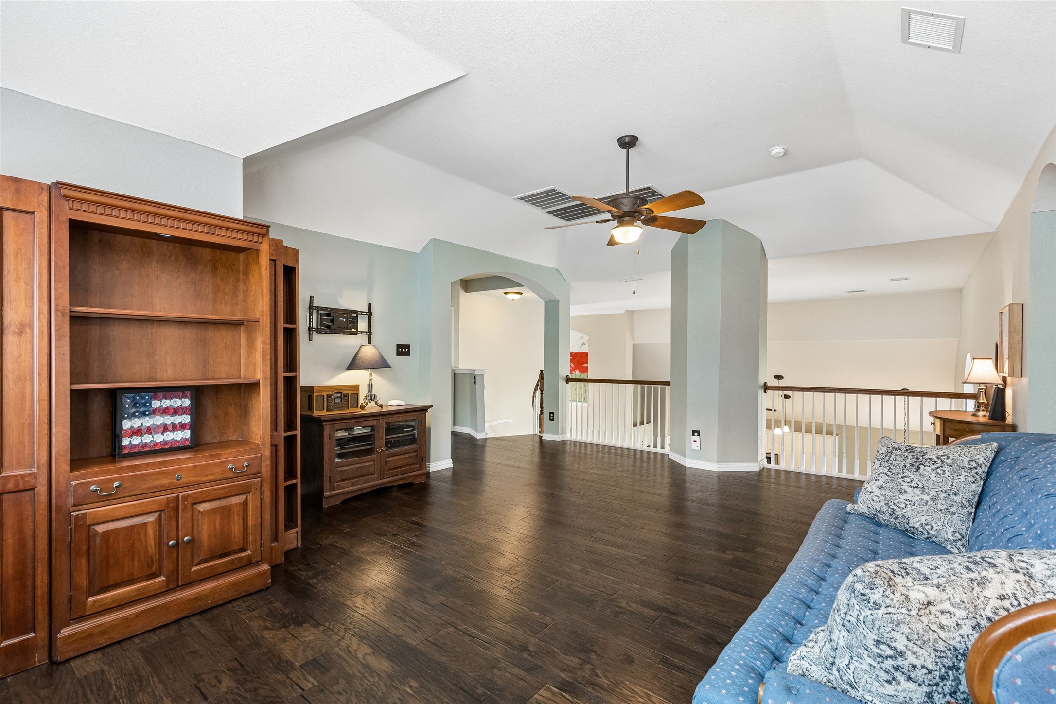 2206 Autumn Trail Garland TX 75040