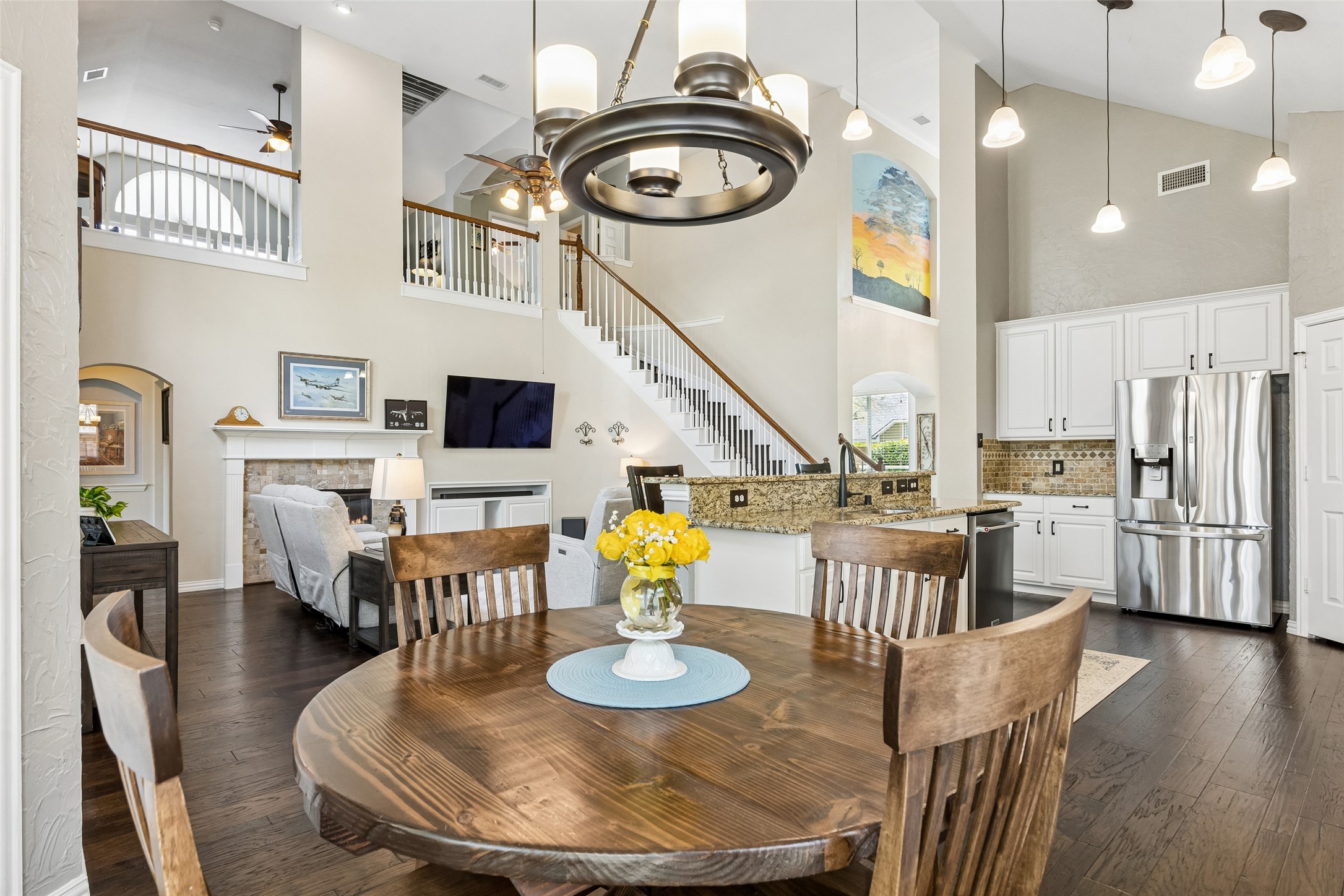 2206 Autumn Trail Garland TX 75040