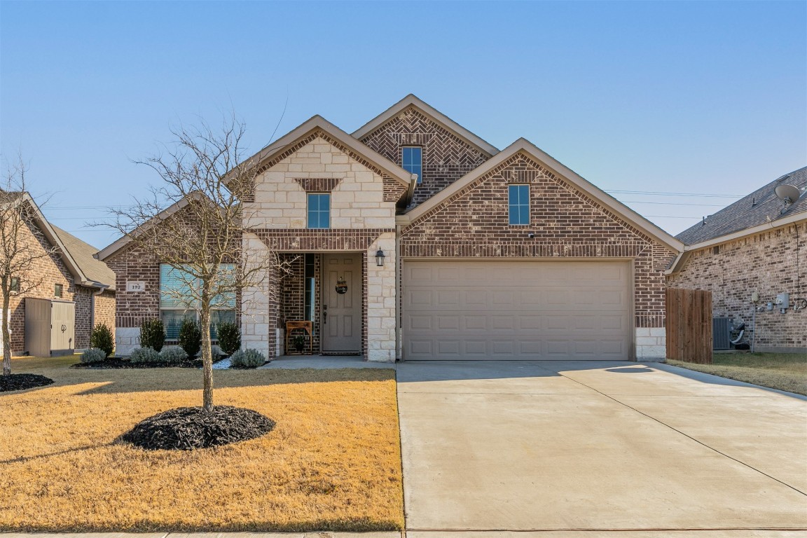 192 Colter Drive Waxahachie TX 75167