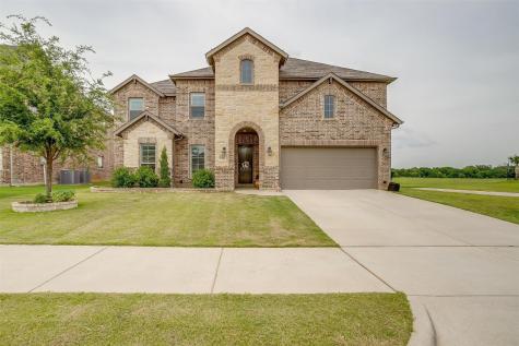1700 Stillwater Drive Burleson TX 76028
