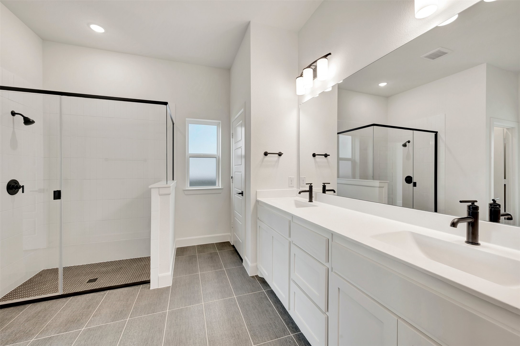 12305 Crape Myrtle Court Justin TX 76247