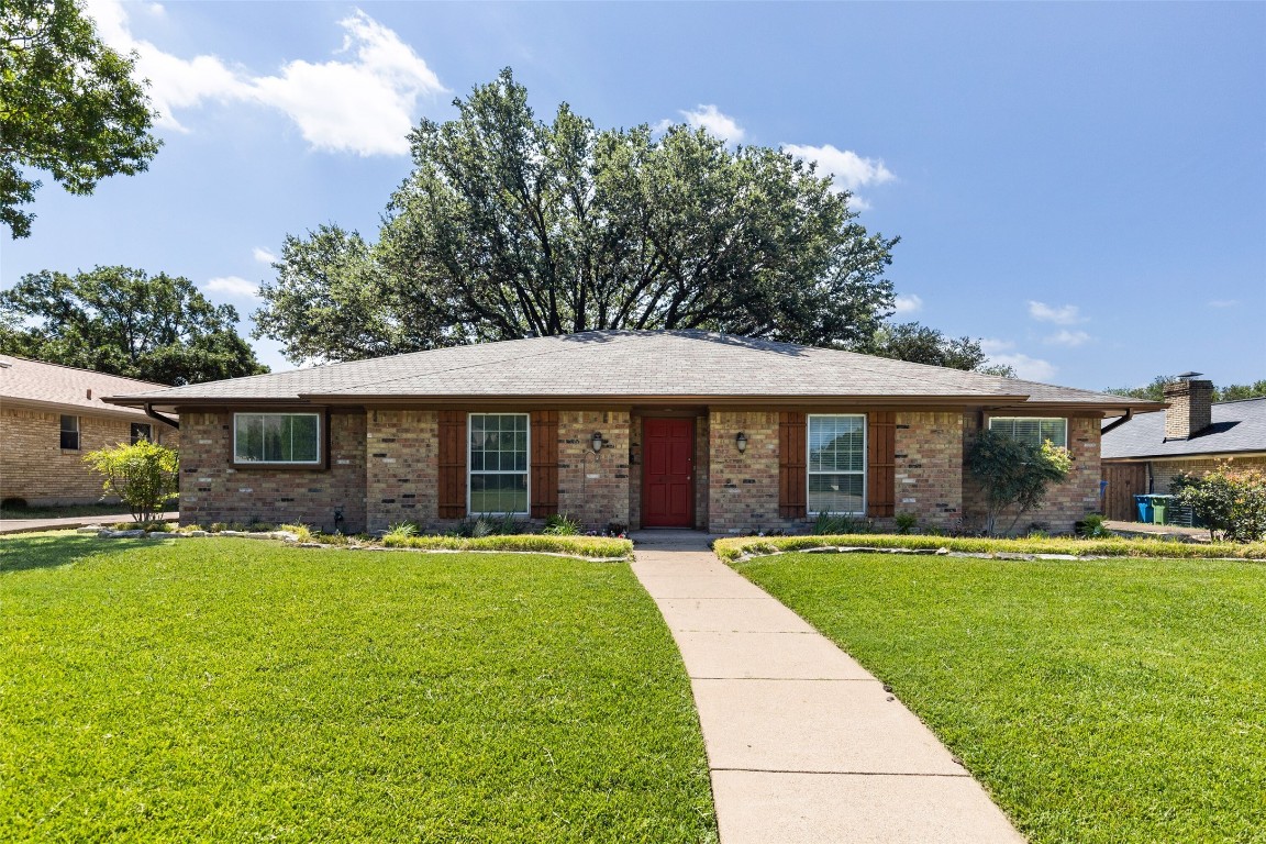 2808 Carriage Lane Carrollton TX 75006