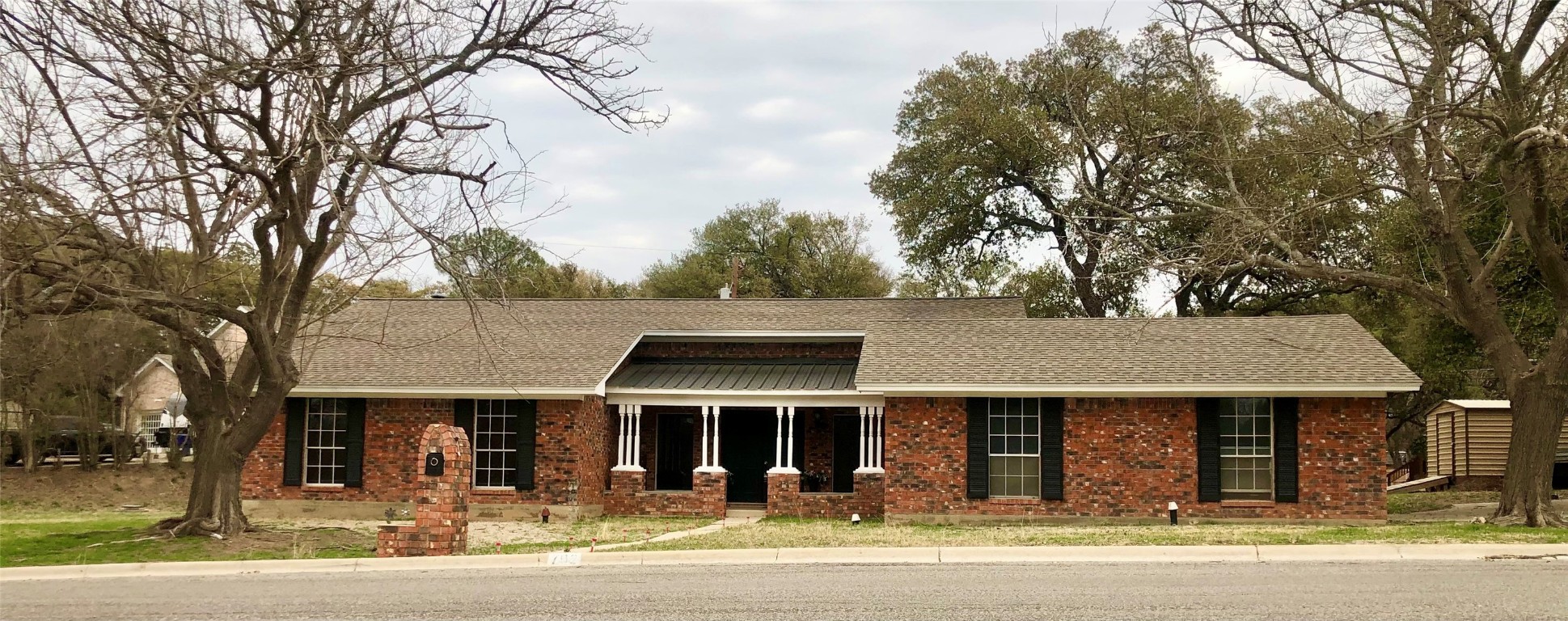 702 Oakpark Drive Brownwood TX 76801