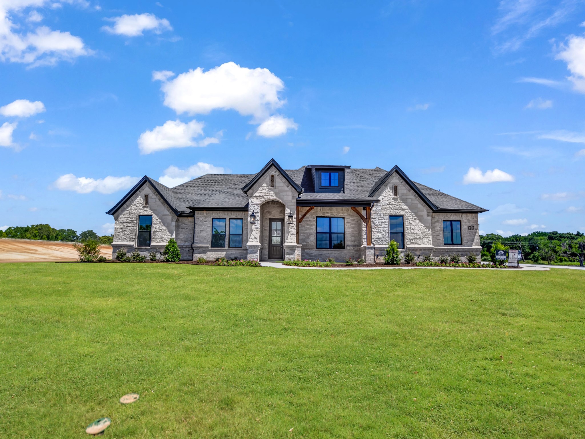 120 Turtle Back Ridge Decatur TX 76234