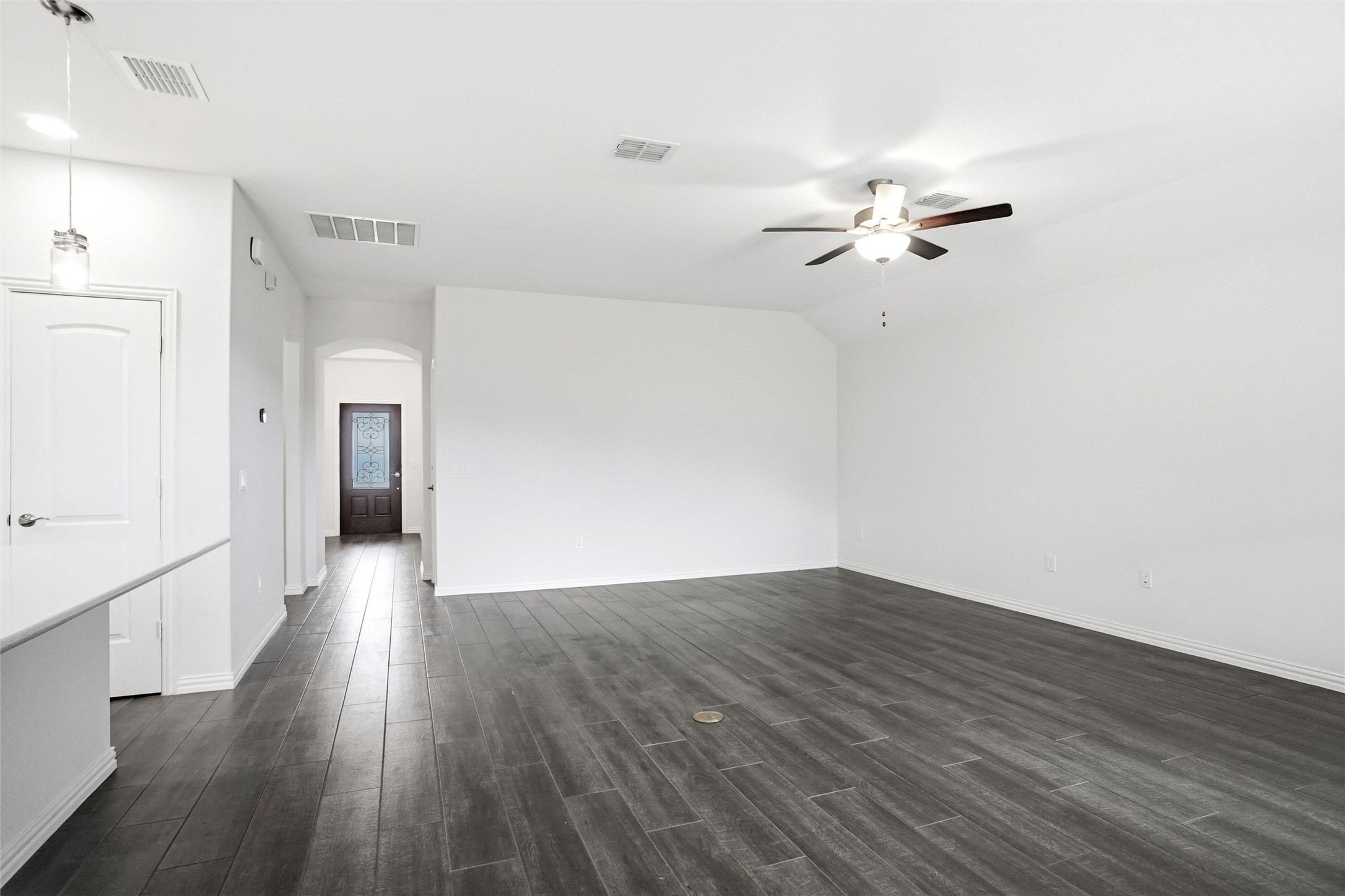 6513 Woodmere Court Denton TX 76226