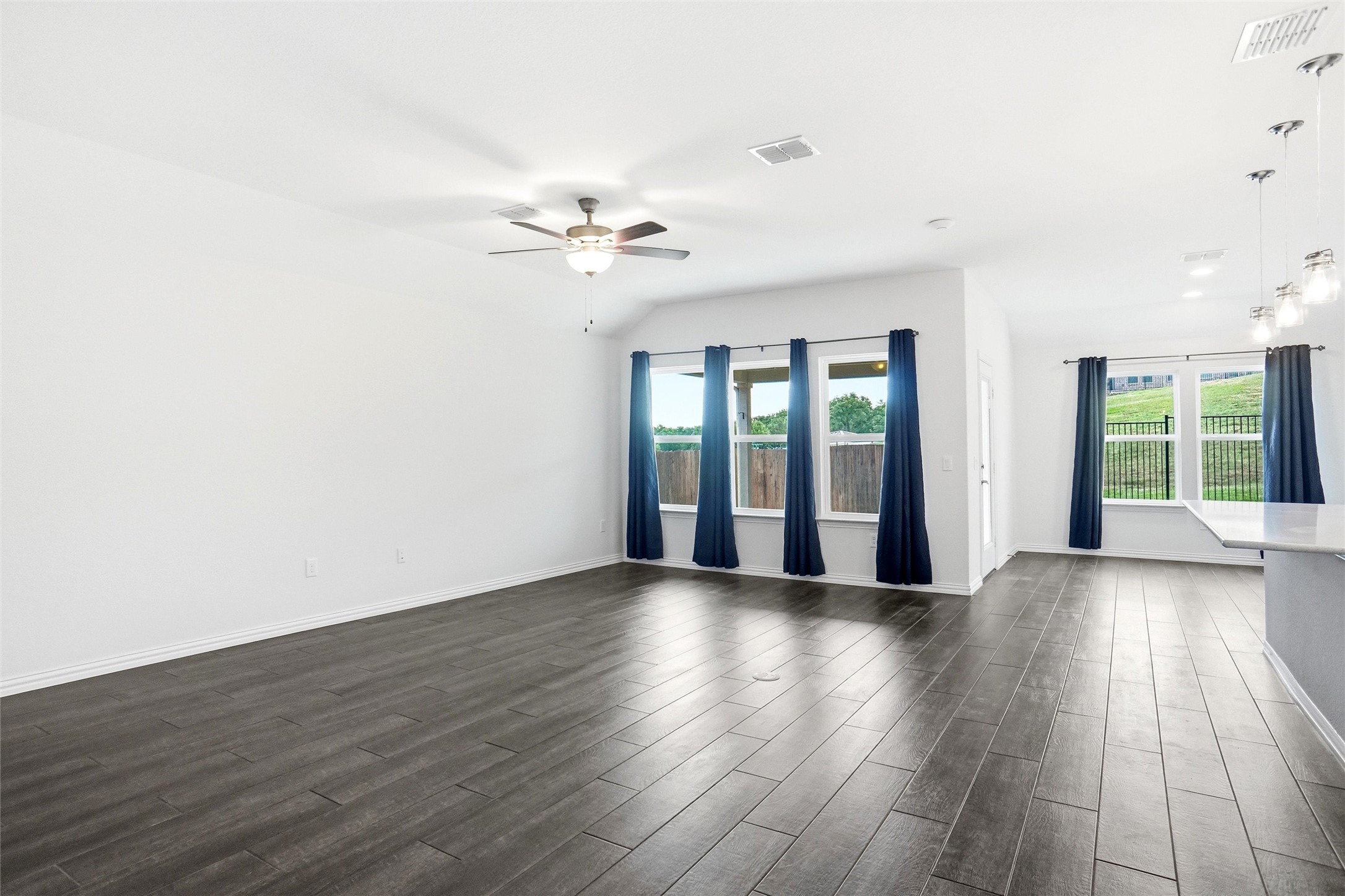 6513 Woodmere Court Denton TX 76226