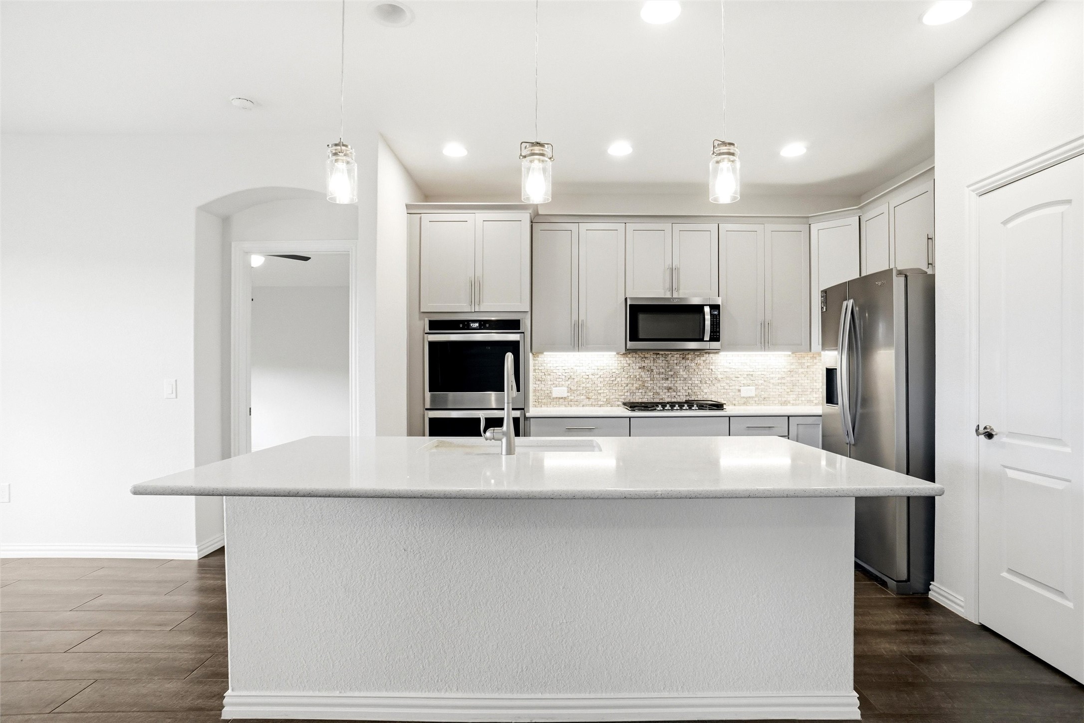 6513 Woodmere Court Denton TX 76226