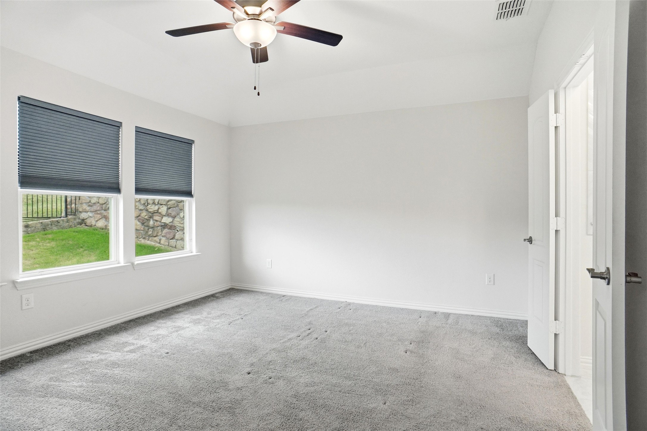 6513 Woodmere Court Denton TX 76226
