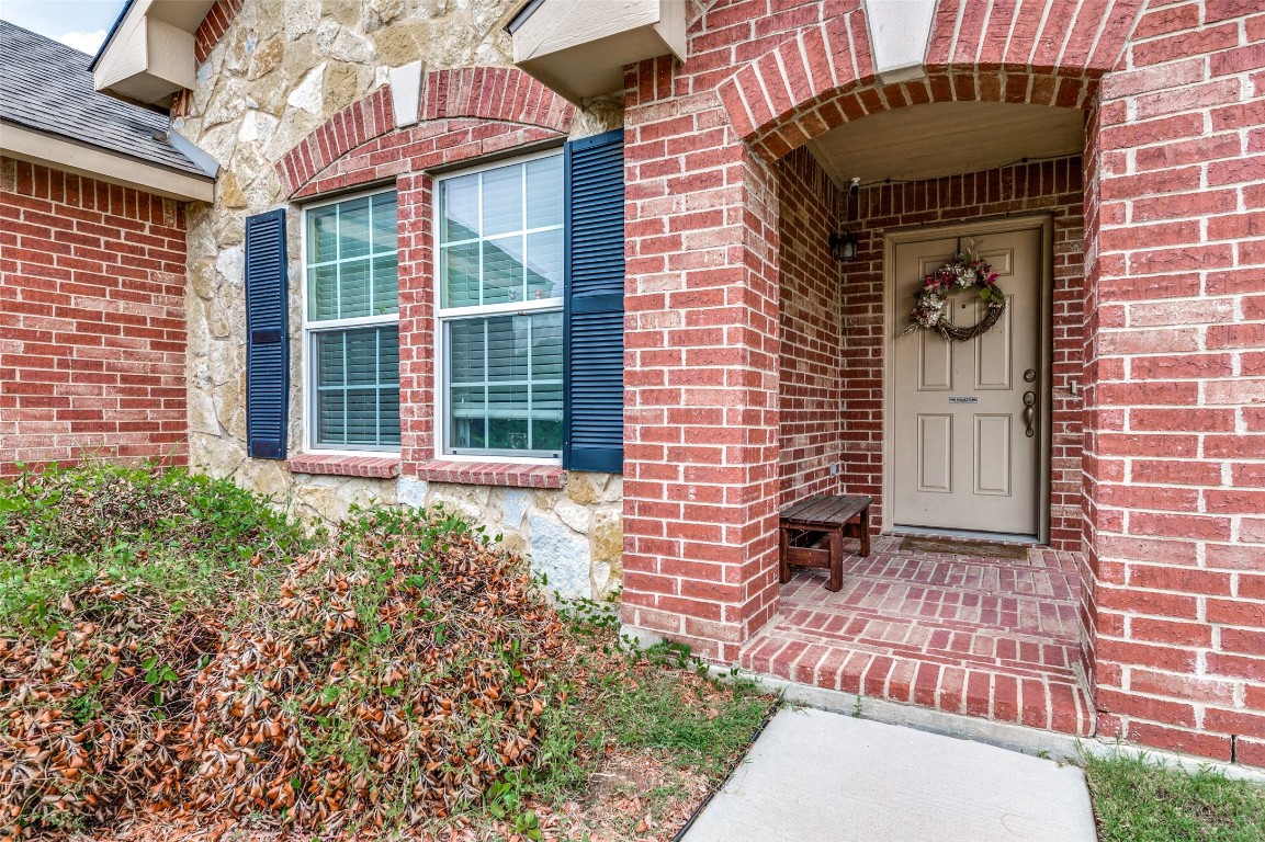 2433 Loreto Drive Fort Worth TX 76177