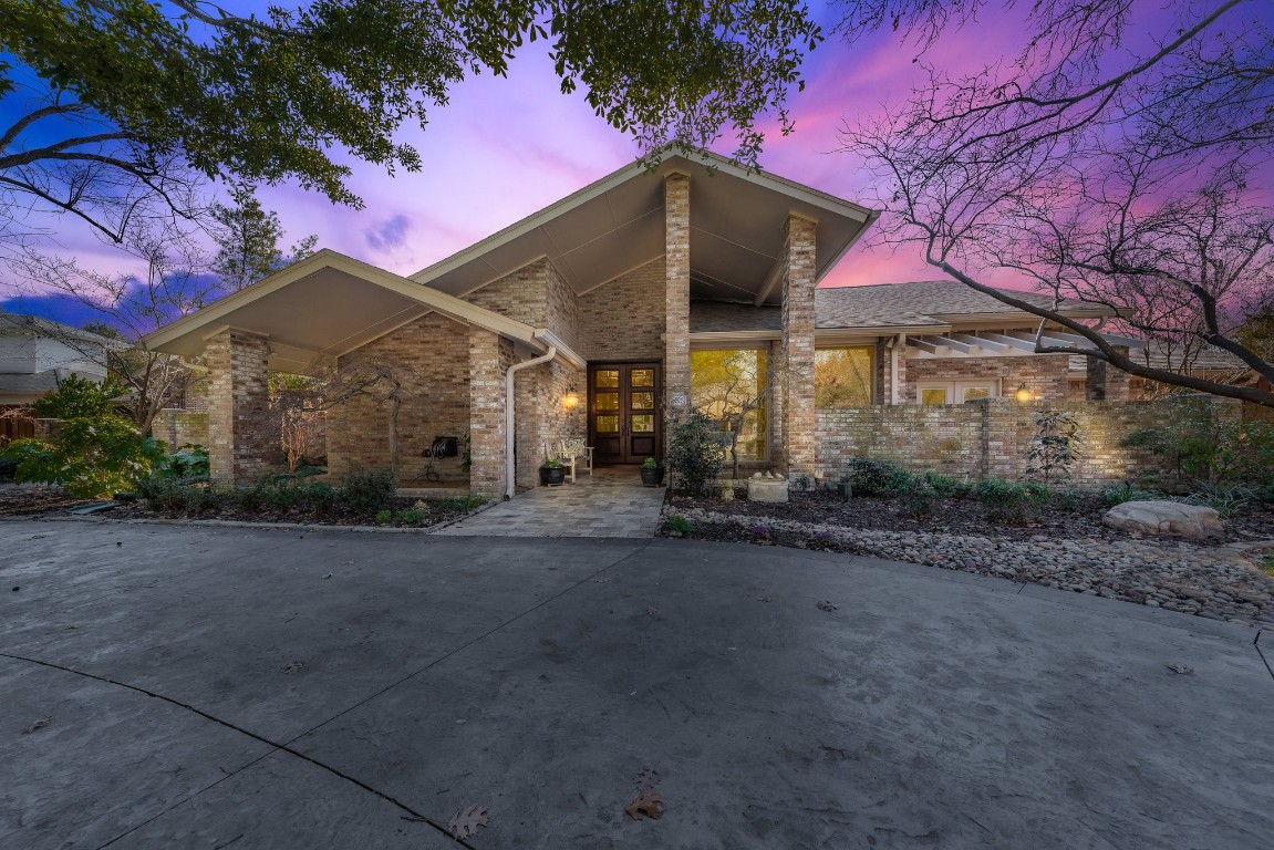 6528 Dartbrook Drive Dallas TX 75254