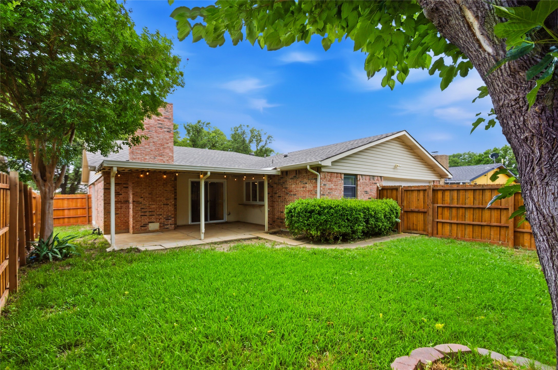 1811 Addington Drive Carrollton TX 75007