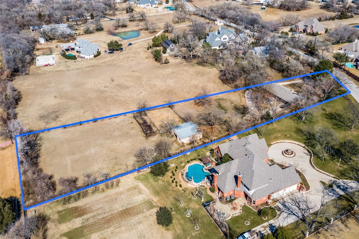 700 N Peytonville Avenue Southlake TX 76092