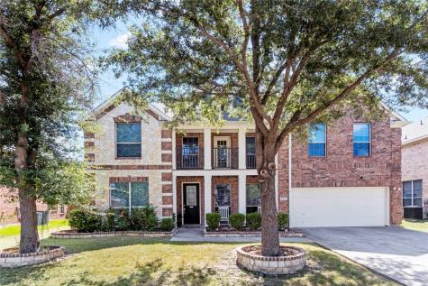 2319 Comanche Trail Grand Prairie TX 75052