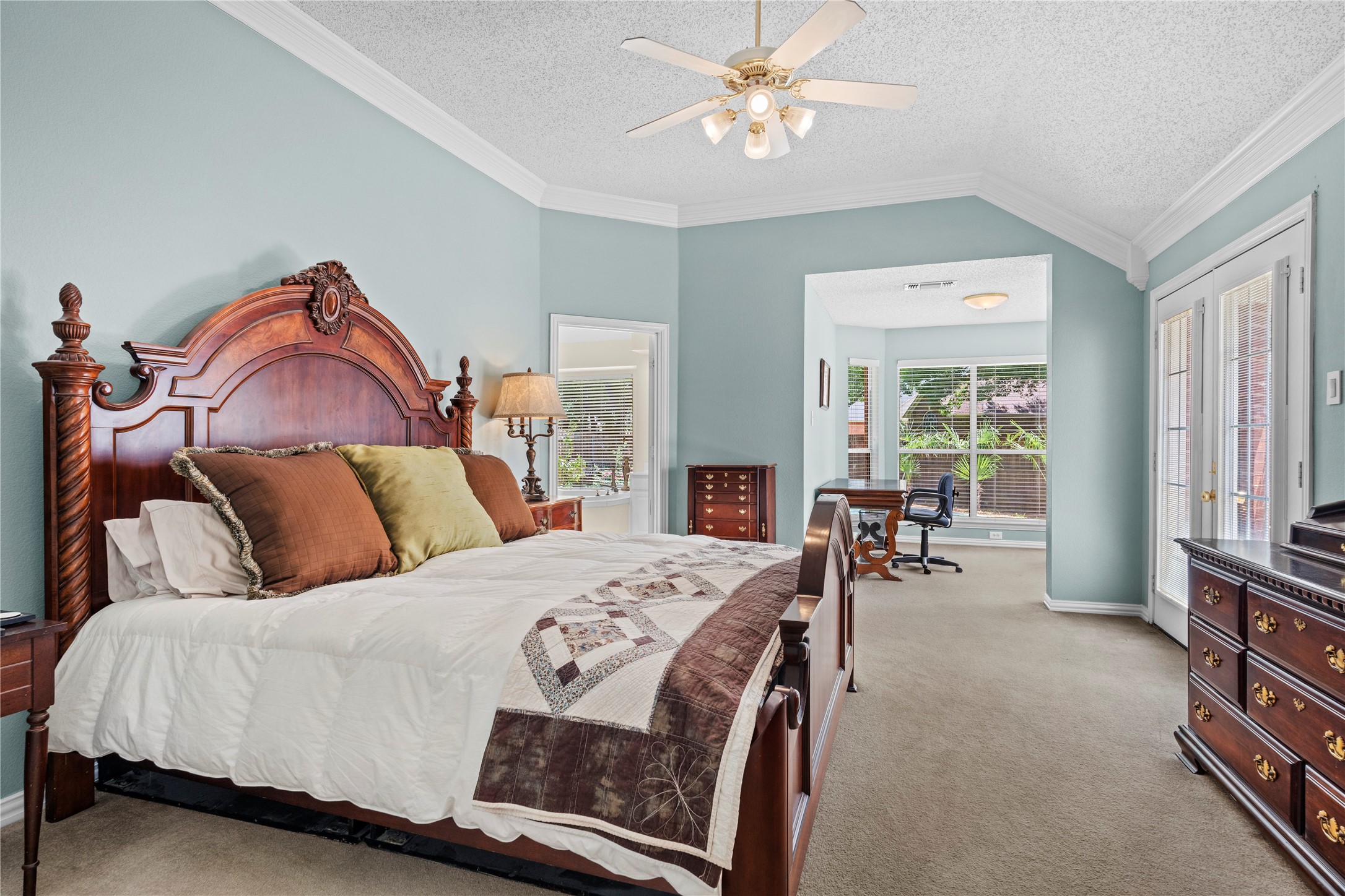2007 Hunter Place Court Arlington TX 76006