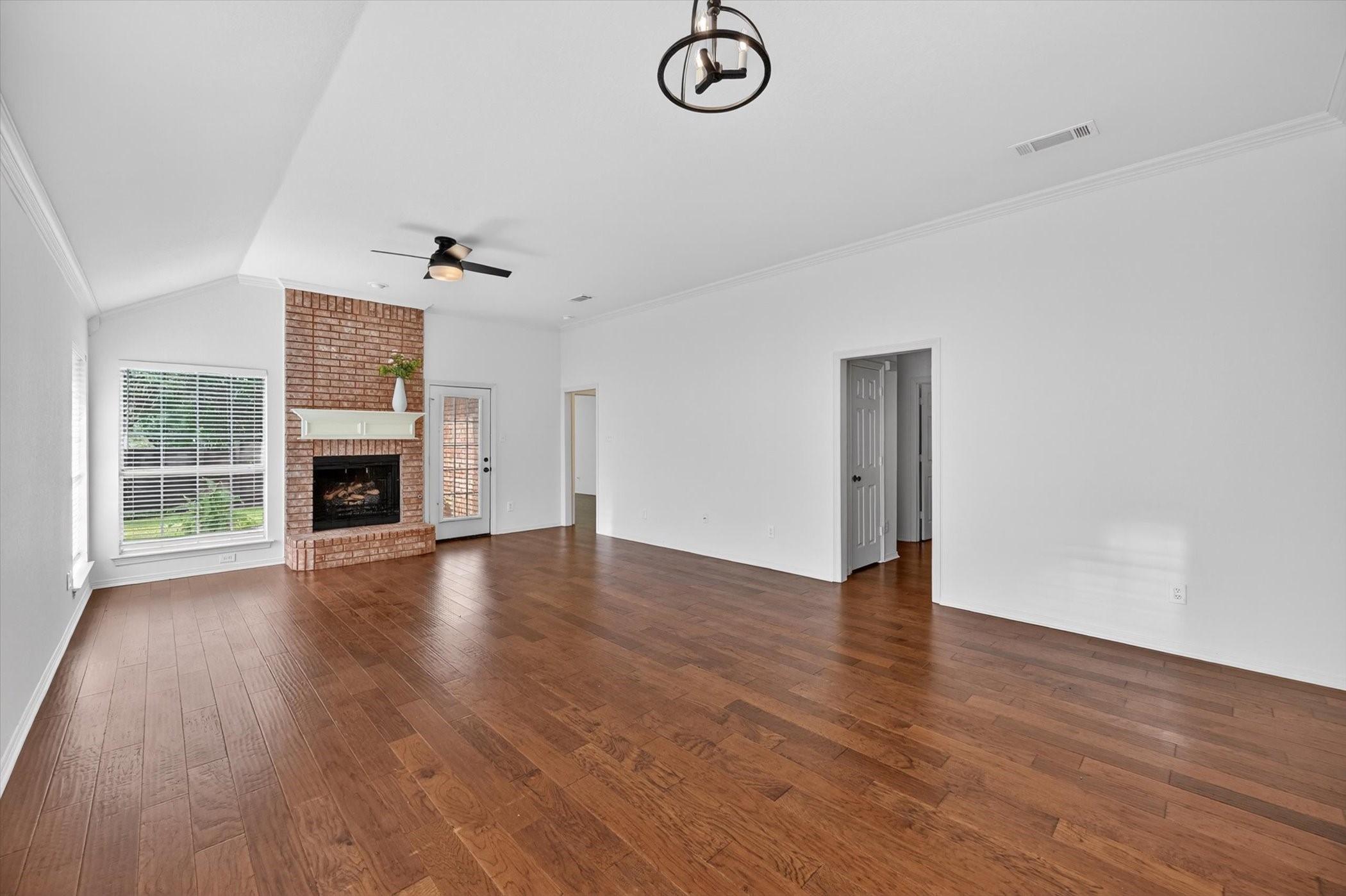2212 Tiffany Glenn Court Bedford TX 76021