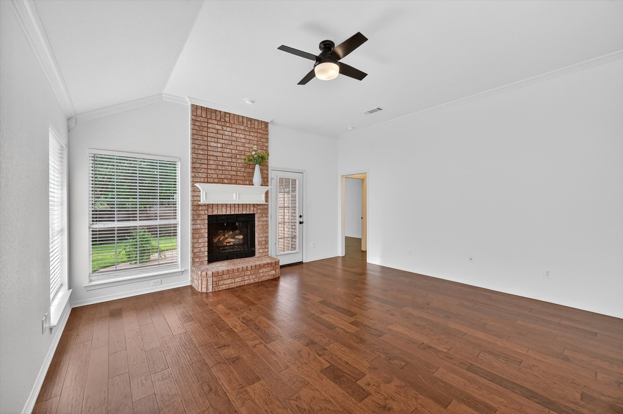 2212 Tiffany Glenn Court Bedford TX 76021