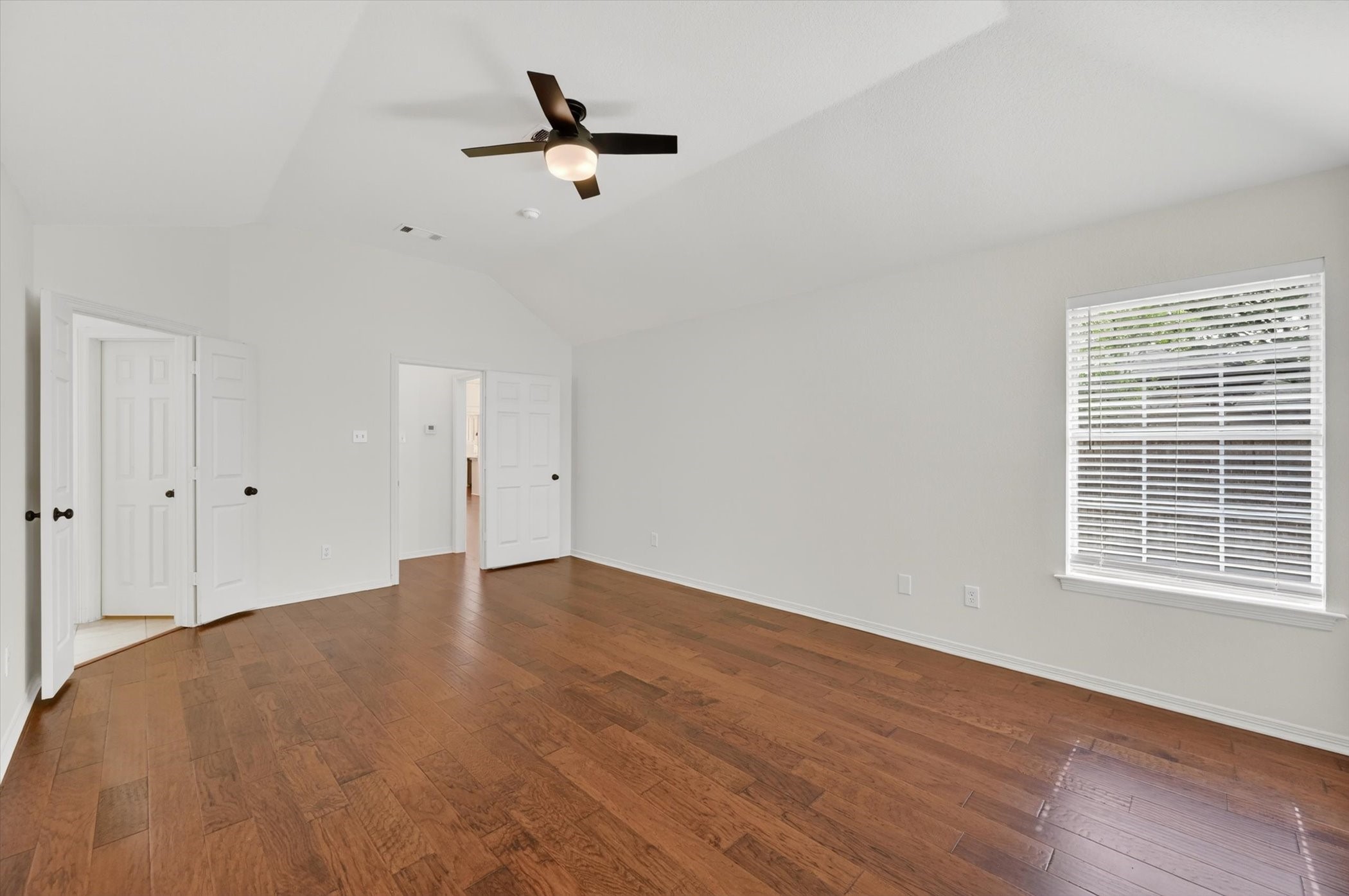 2212 Tiffany Glenn Court Bedford TX 76021