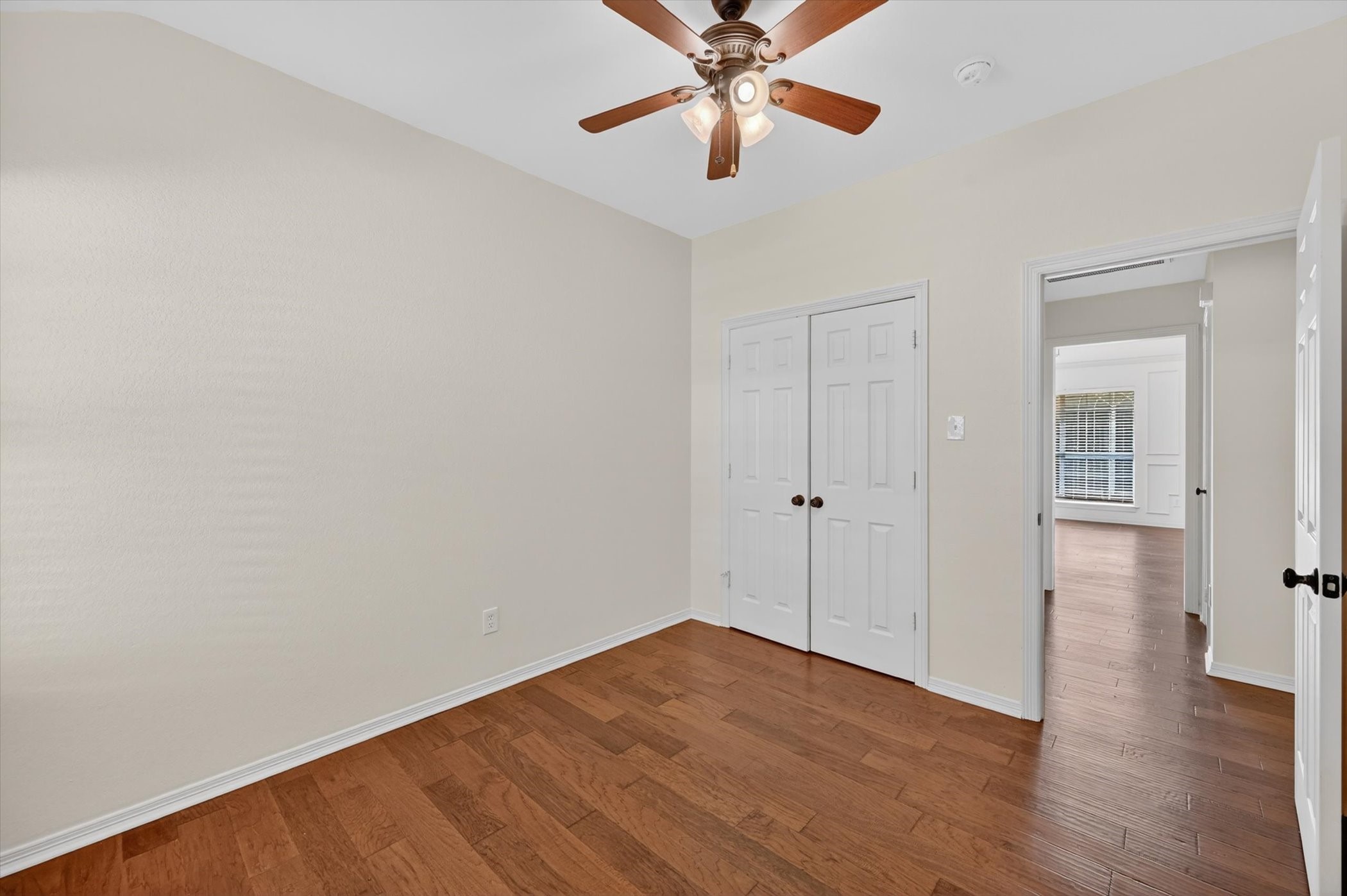 2212 Tiffany Glenn Court Bedford TX 76021