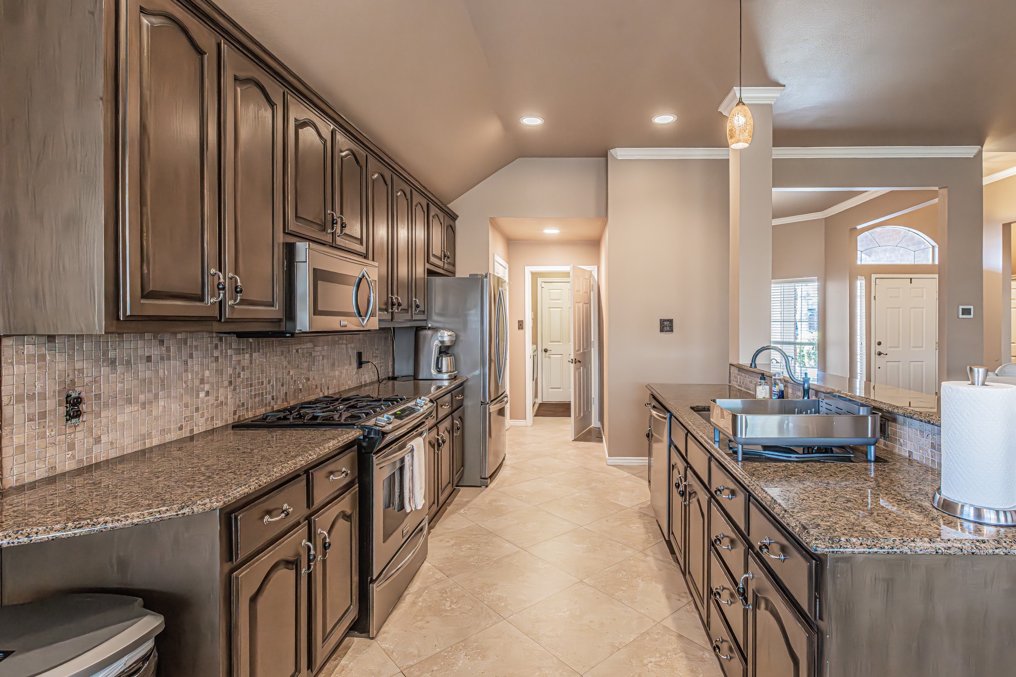 7732 Summerbrook Circle Fort Worth TX 76137