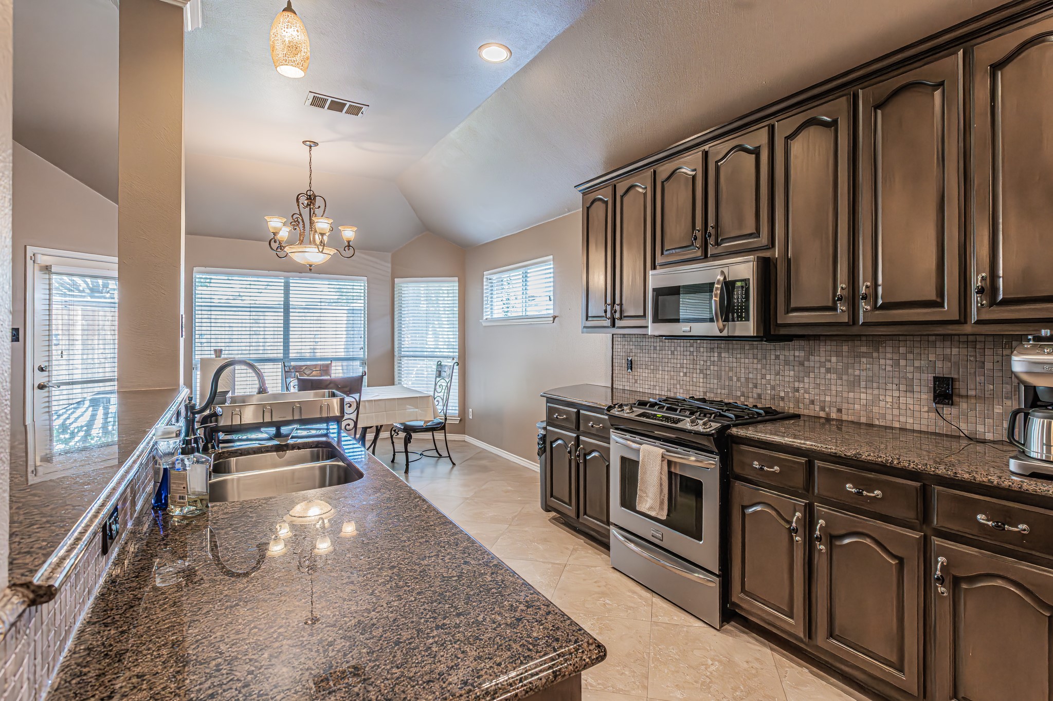 7732 Summerbrook Circle Fort Worth TX 76137