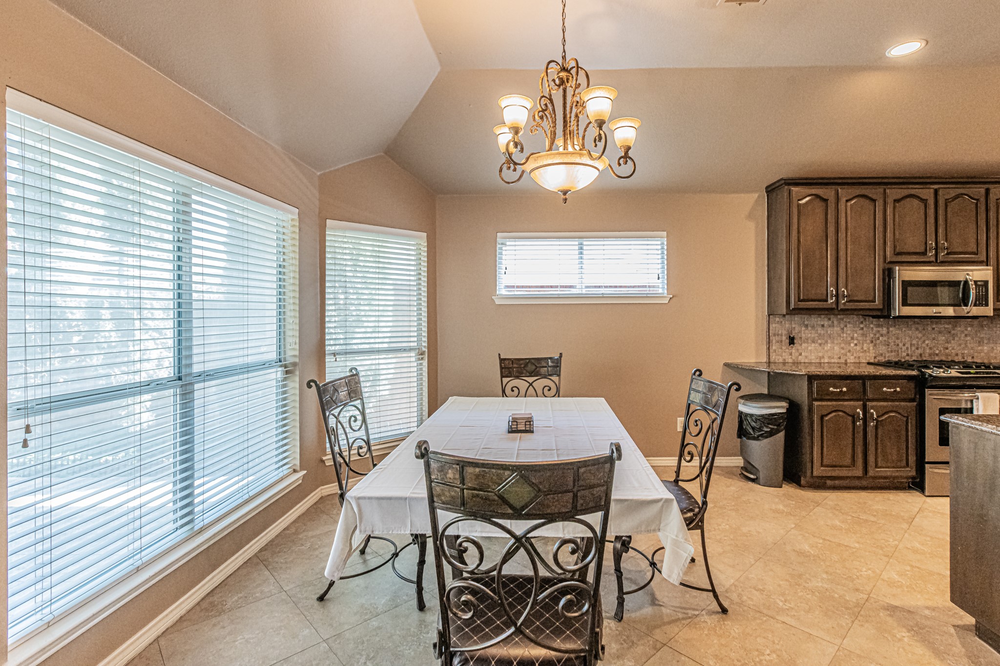 7732 Summerbrook Circle Fort Worth TX 76137