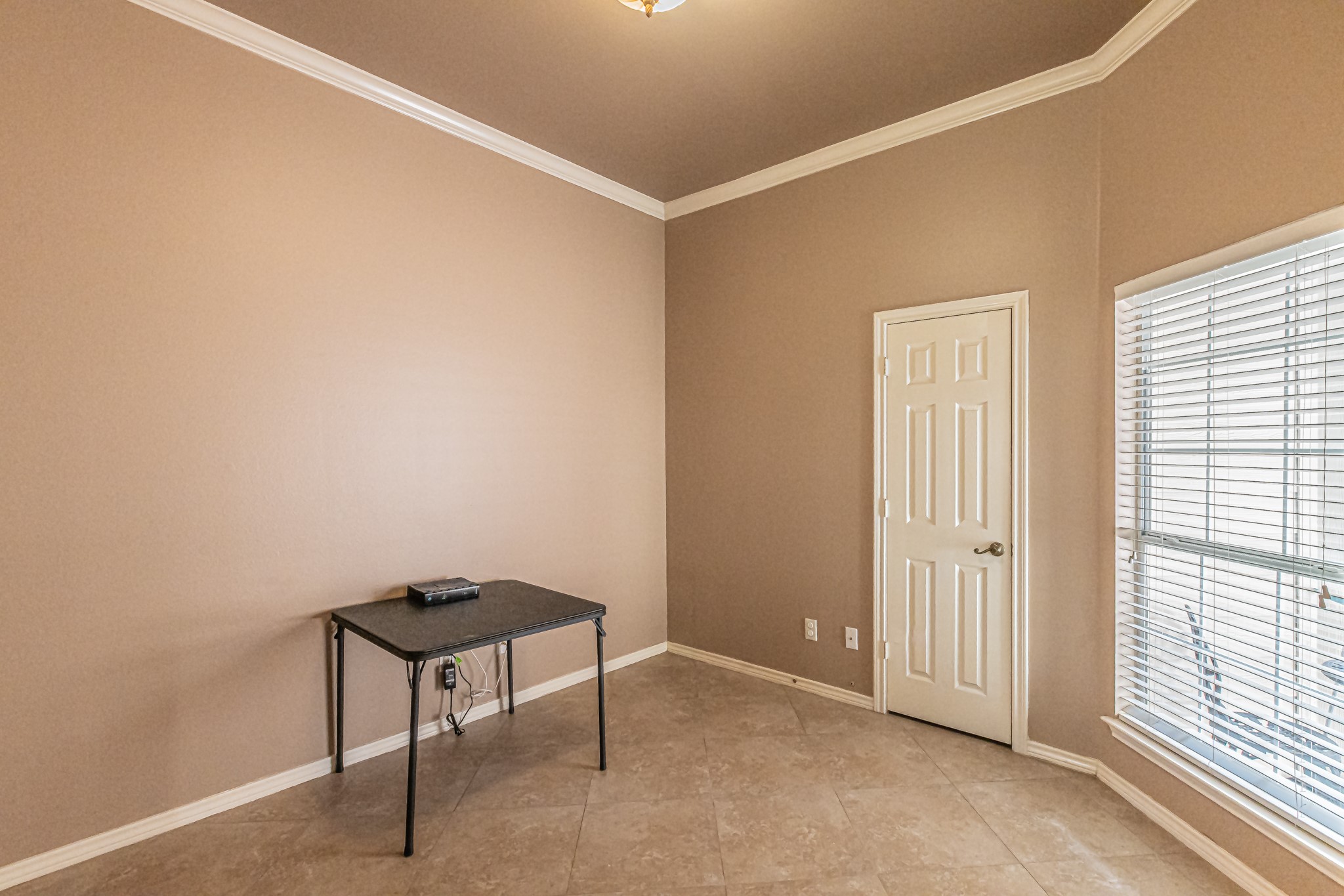 7732 Summerbrook Circle Fort Worth TX 76137