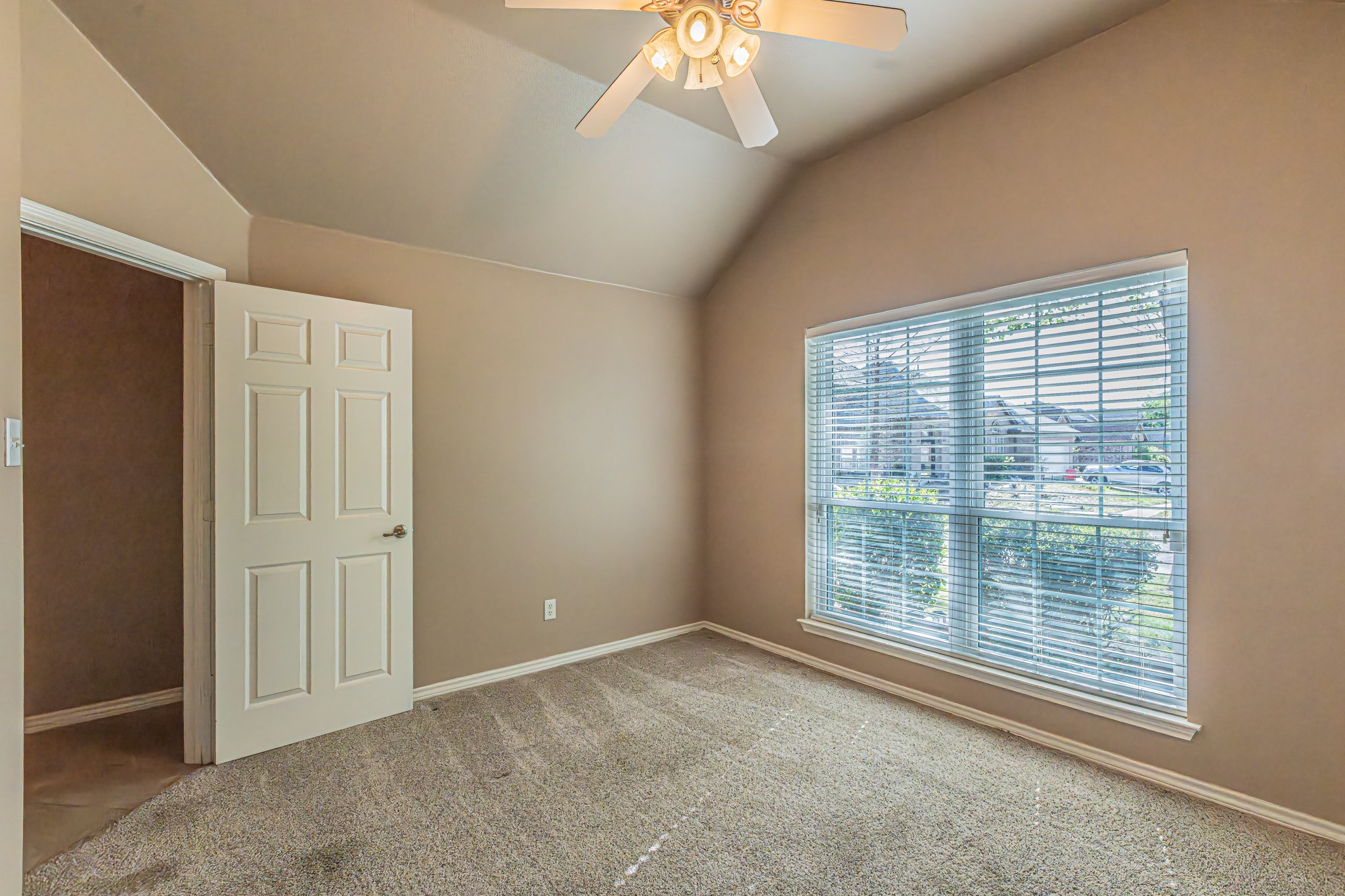 7732 Summerbrook Circle Fort Worth TX 76137