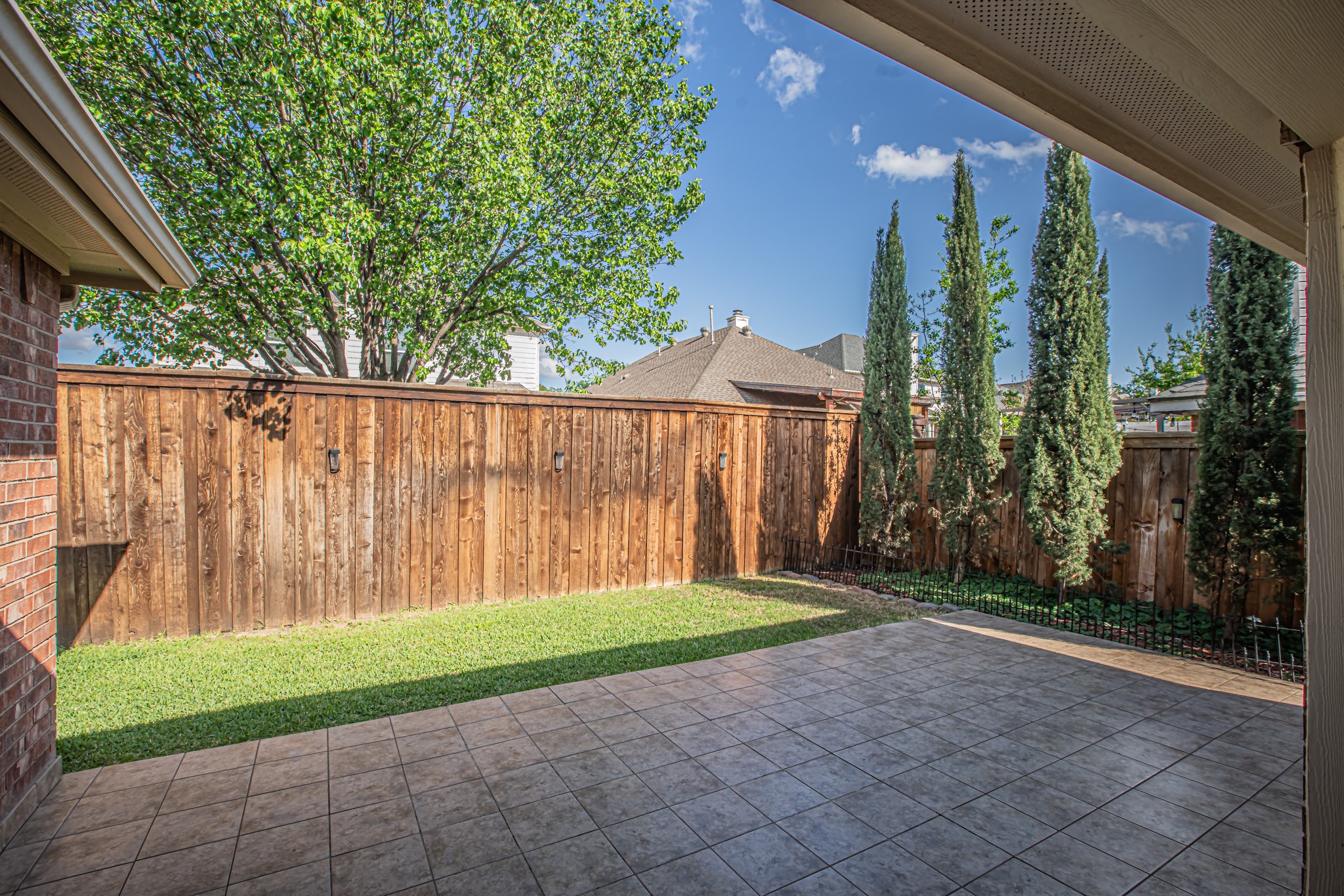 7732 Summerbrook Circle Fort Worth TX 76137