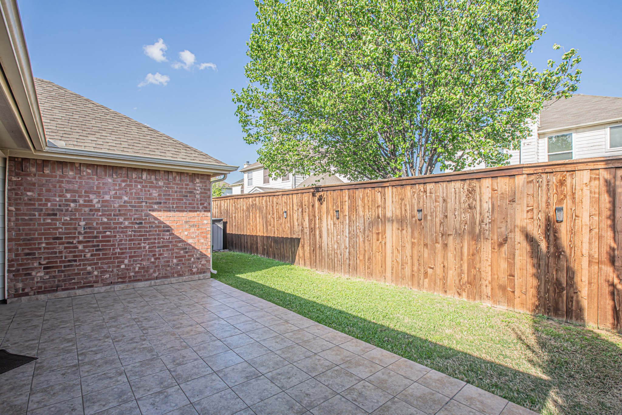 7732 Summerbrook Circle Fort Worth TX 76137