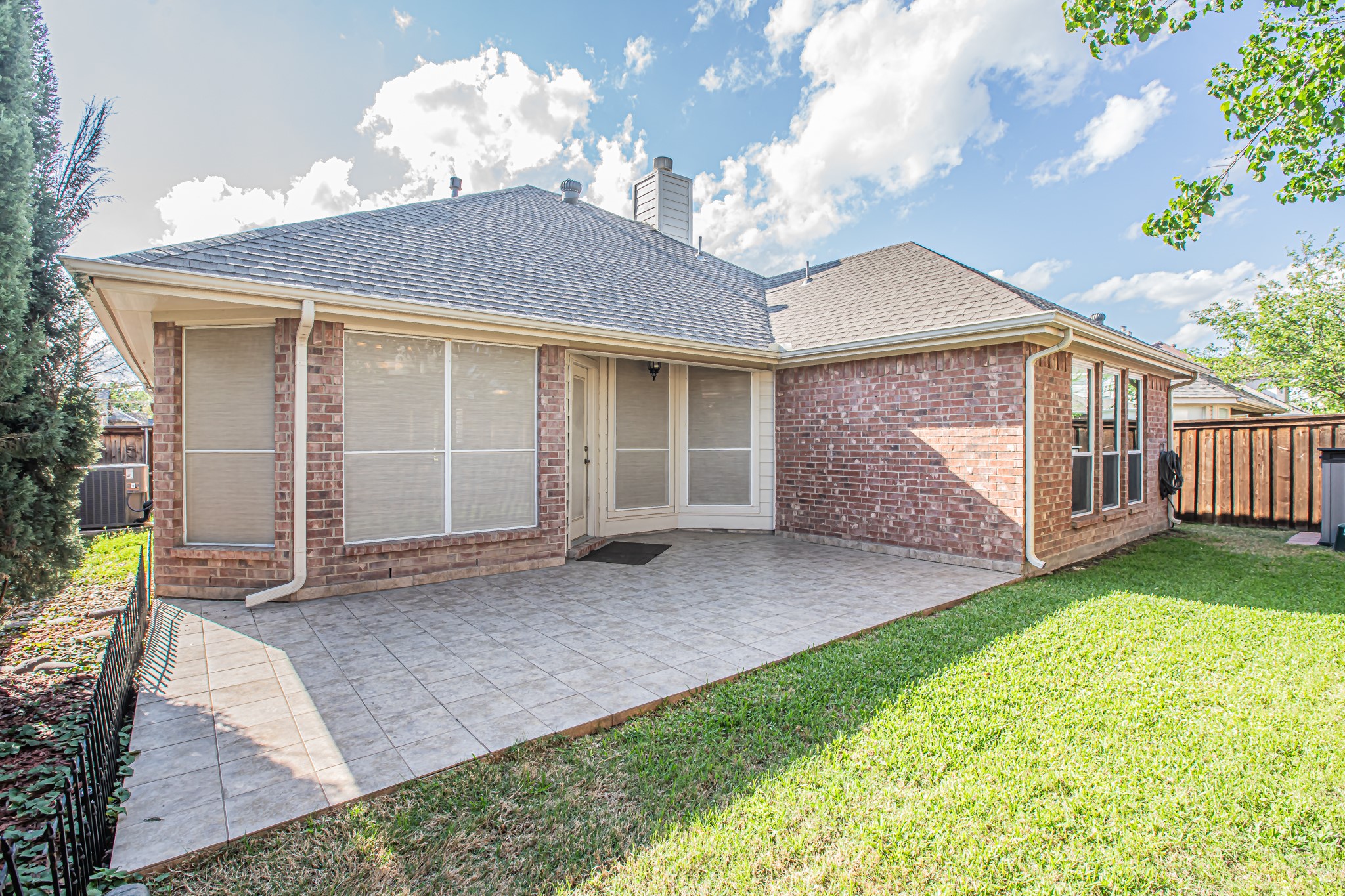 7732 Summerbrook Circle Fort Worth TX 76137