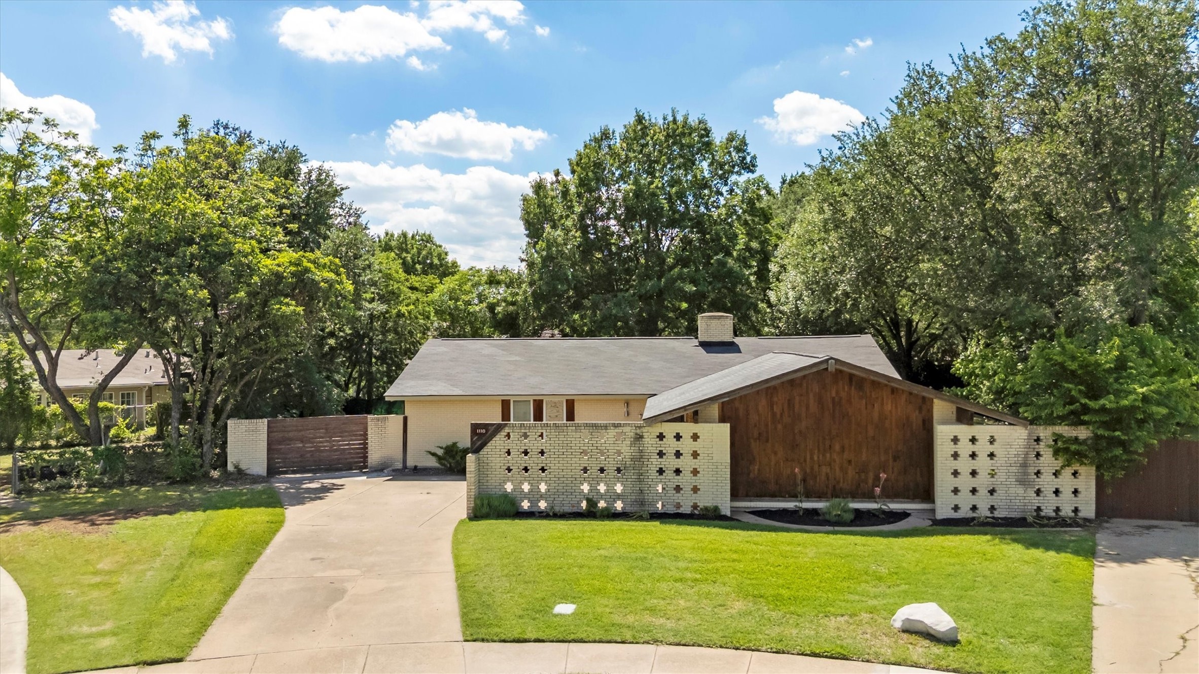 1110 Hadrian Court Irving TX 75062