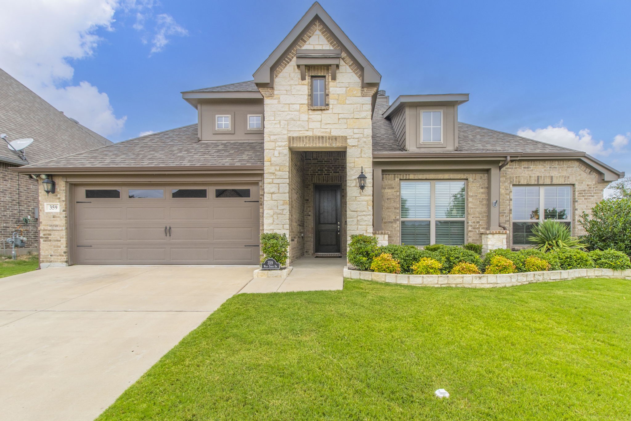 359 Wolf Creek Drive Waxahachie TX 75165