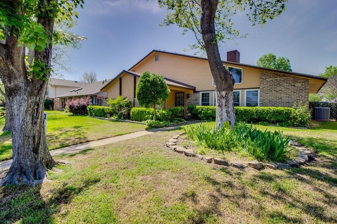 5305 Pensacola Drive Garland TX 75043