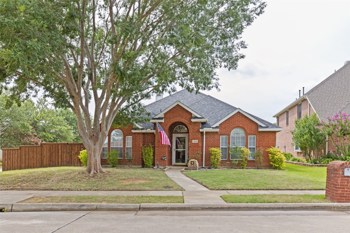 1009 Calgary Court Lewisville TX 75077