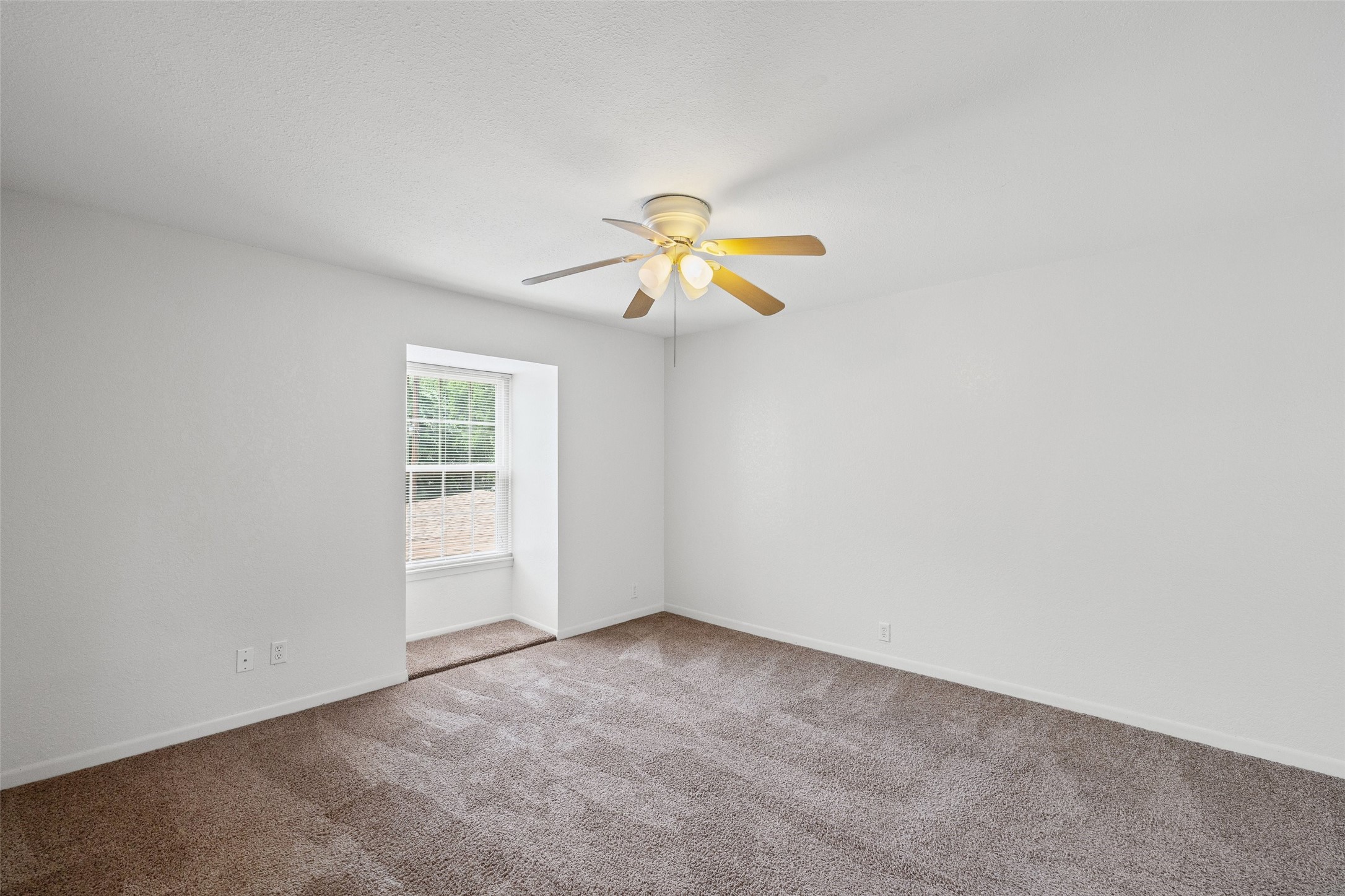 4102 Apache Trail Court Granbury TX 76048