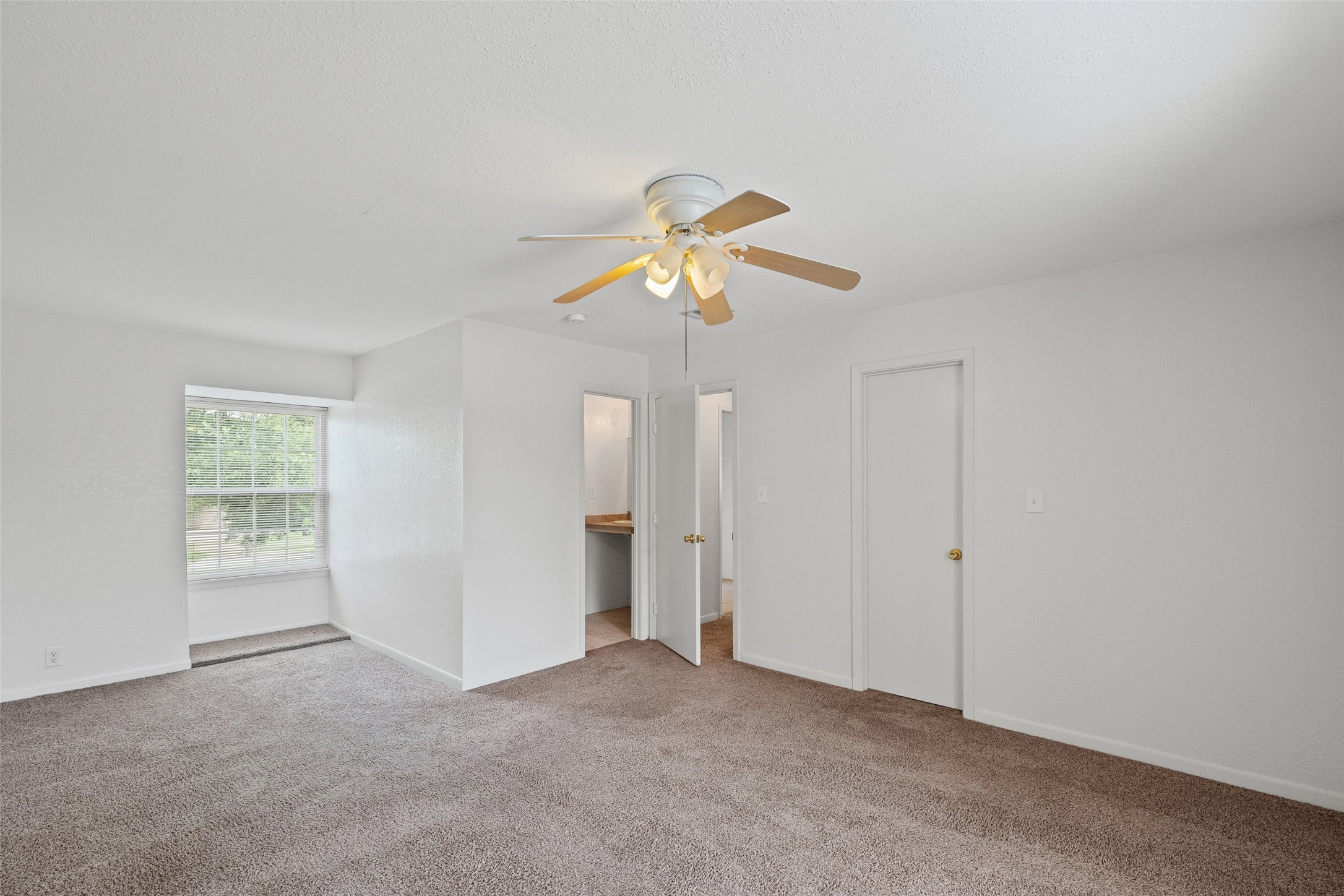 4102 Apache Trail Court Granbury TX 76048