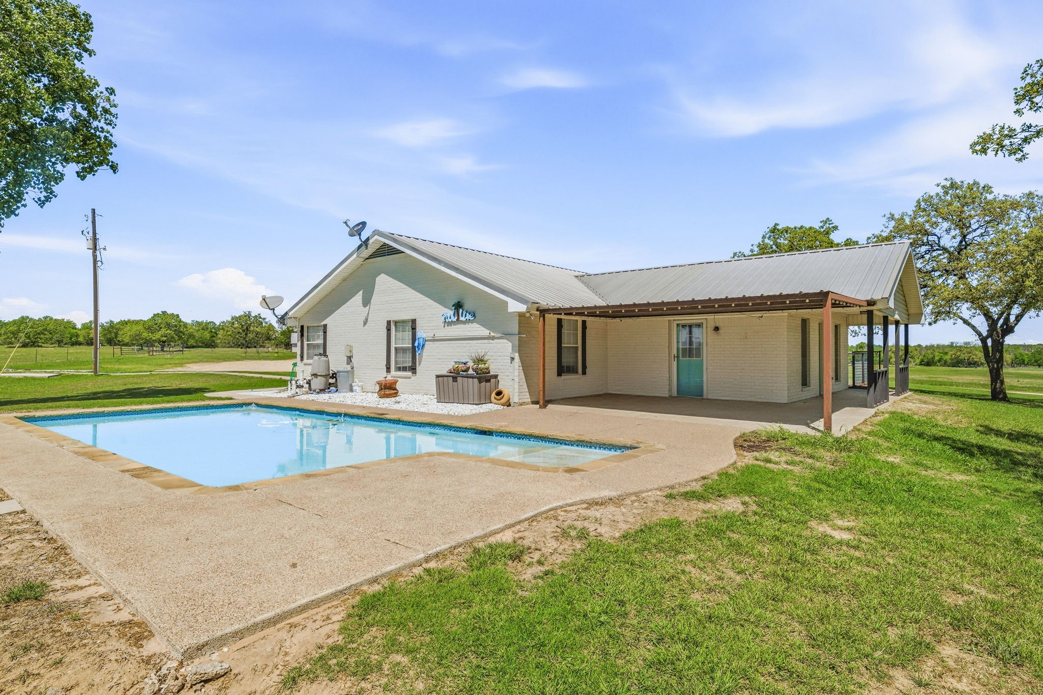 802 Private Road 1675 Stephenville TX 76401