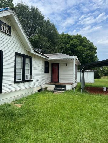 3061 Co Road Athens TX 75752