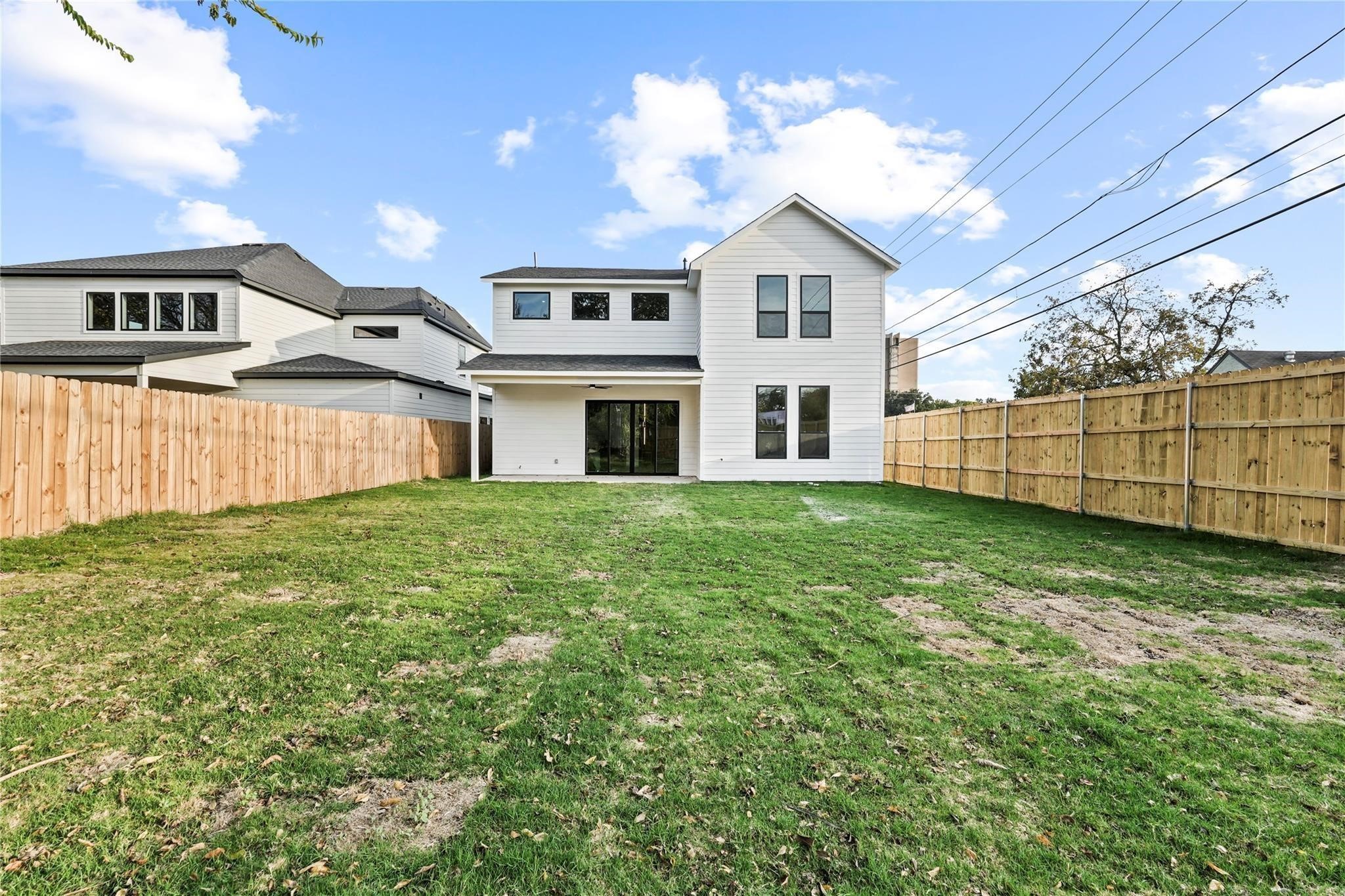 2401 Peabody Avenue Dallas TX 75215