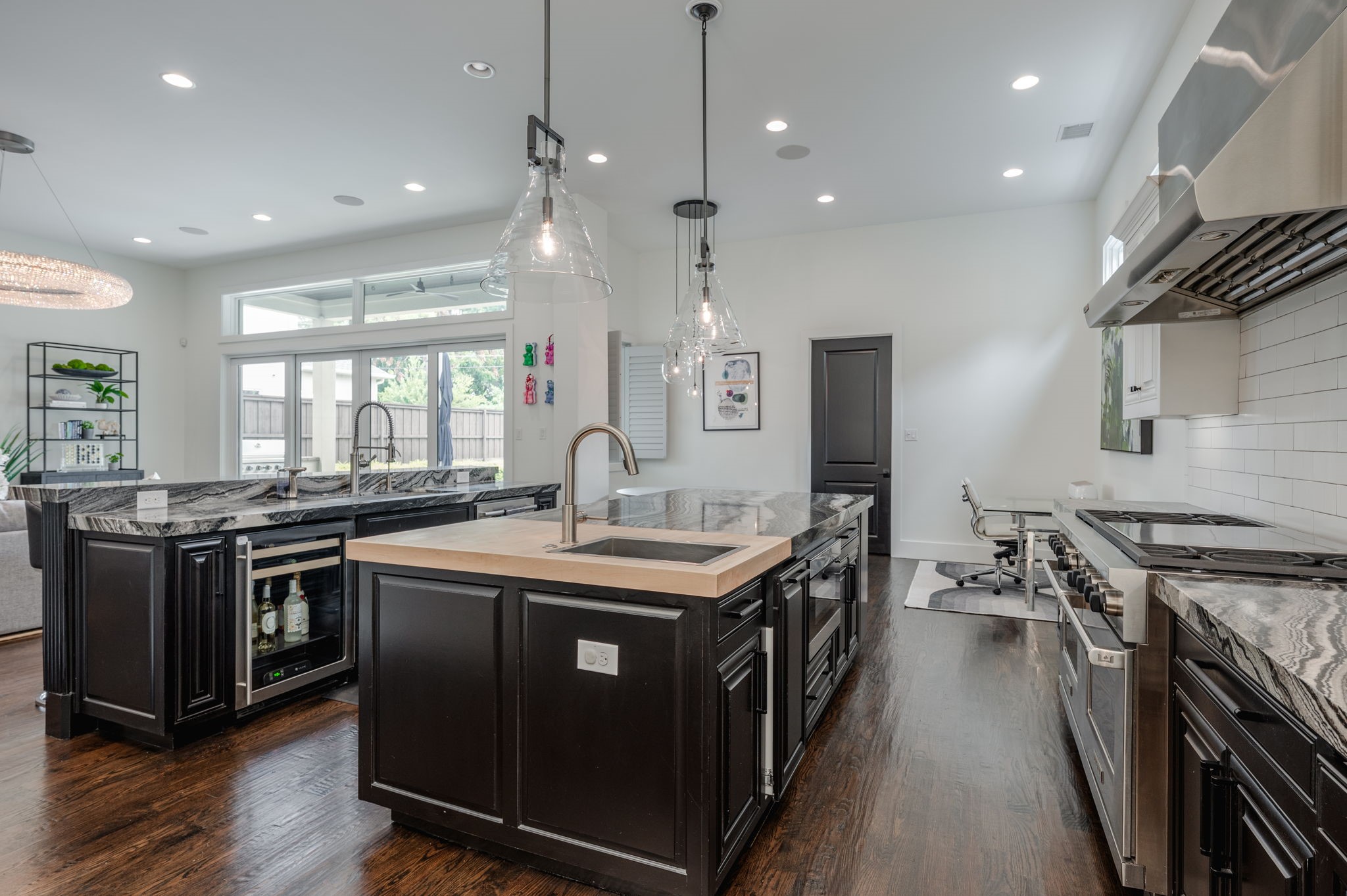 4636 Stanford Avenue Dallas TX 75209
