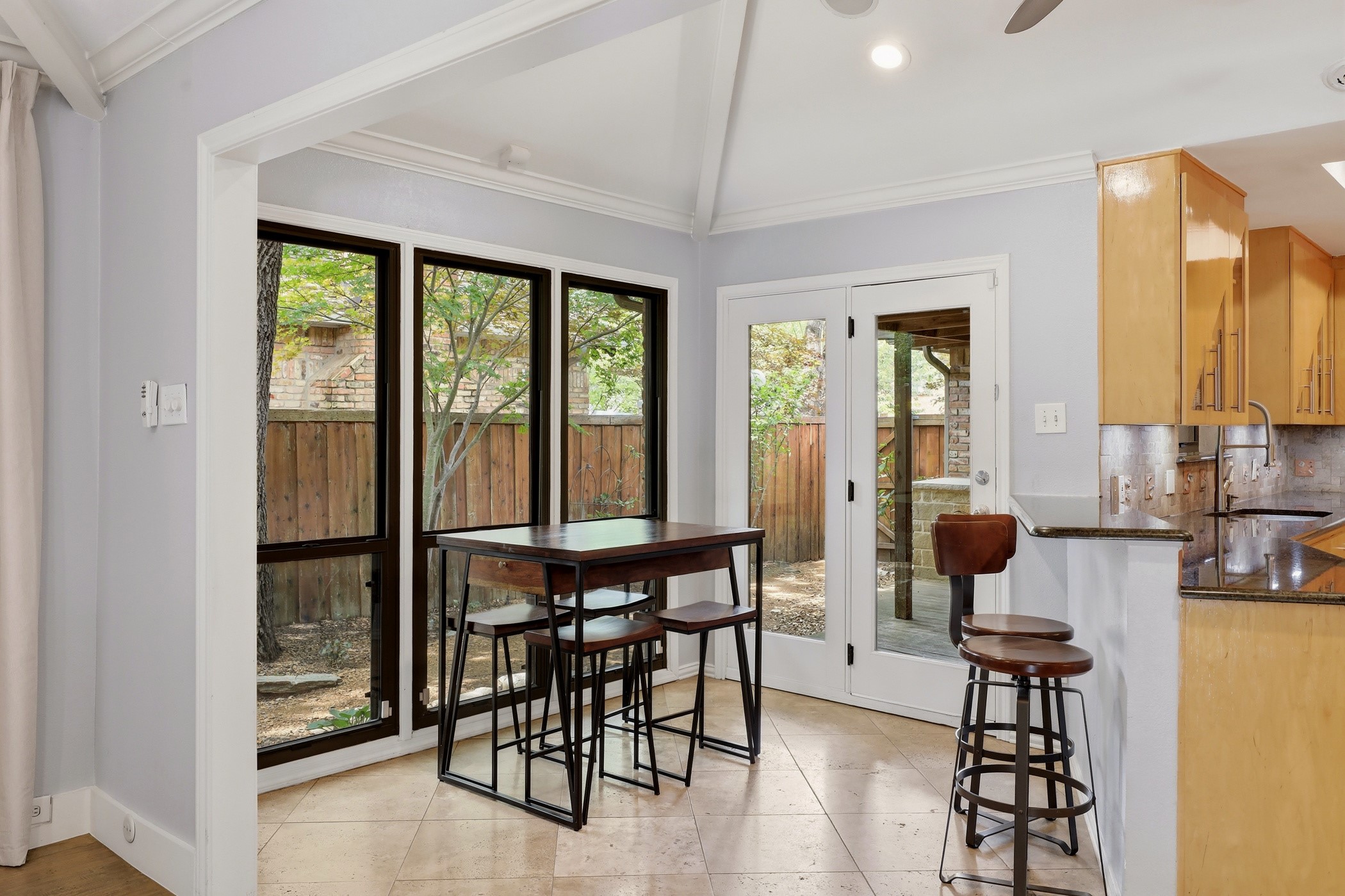 8710 Sanshire Avenue Dallas TX 75231