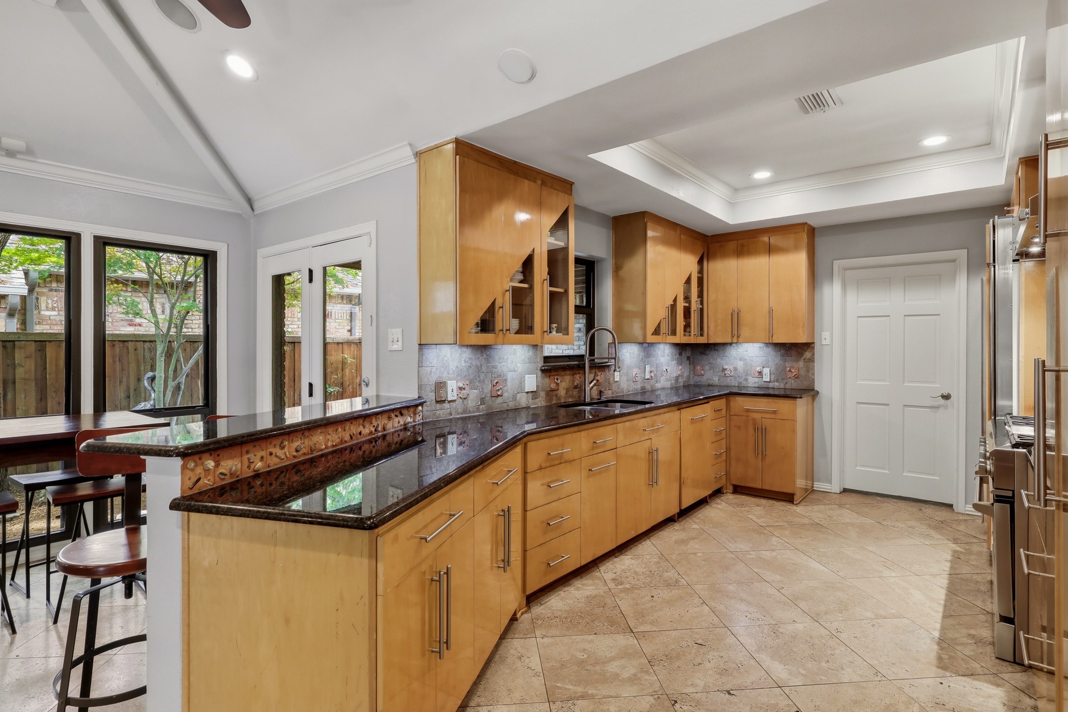 8710 Sanshire Avenue Dallas TX 75231