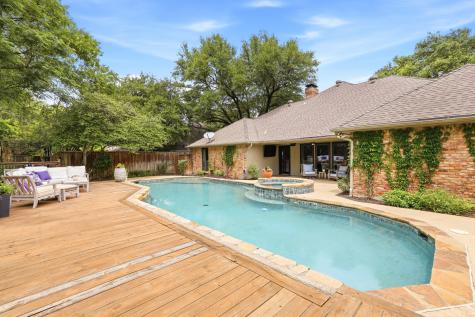 8710 Sanshire Avenue Dallas TX 75231