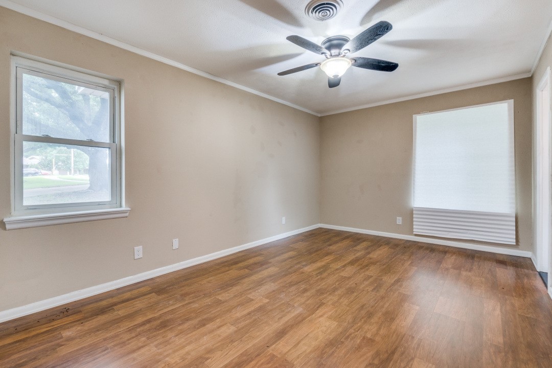 11049 Paddock Circle Dallas TX 75238