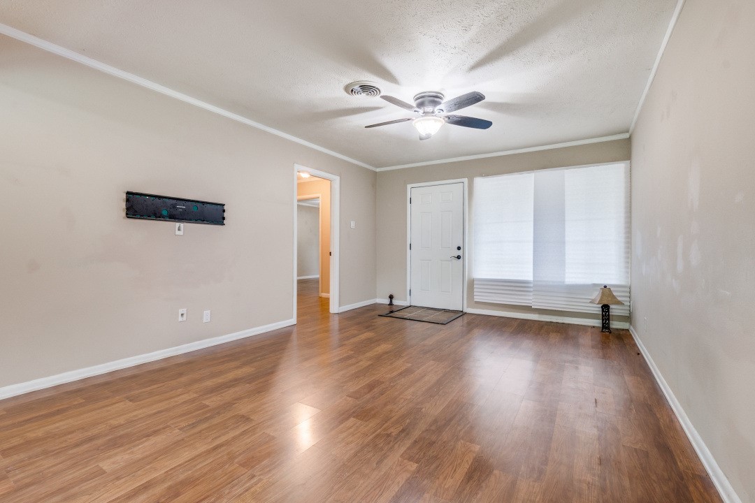 11049 Paddock Circle Dallas TX 75238
