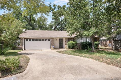 3805 Boxwood Court Arlington TX 76017