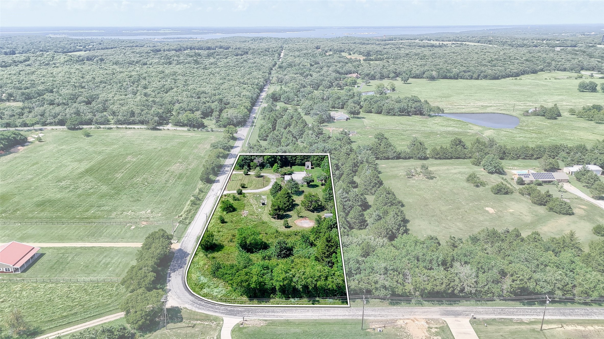 2447 Cemetery Road Pottsboro TX 75076