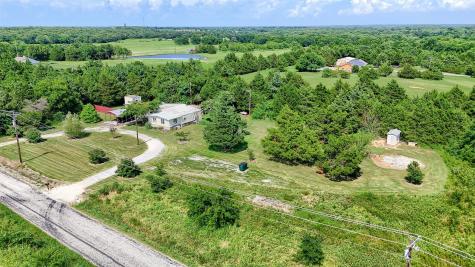 2447 Cemetery Road Pottsboro TX 75076