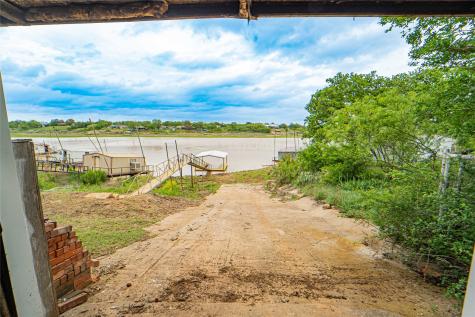 774 County Road 220 Breckenridge TX 76424