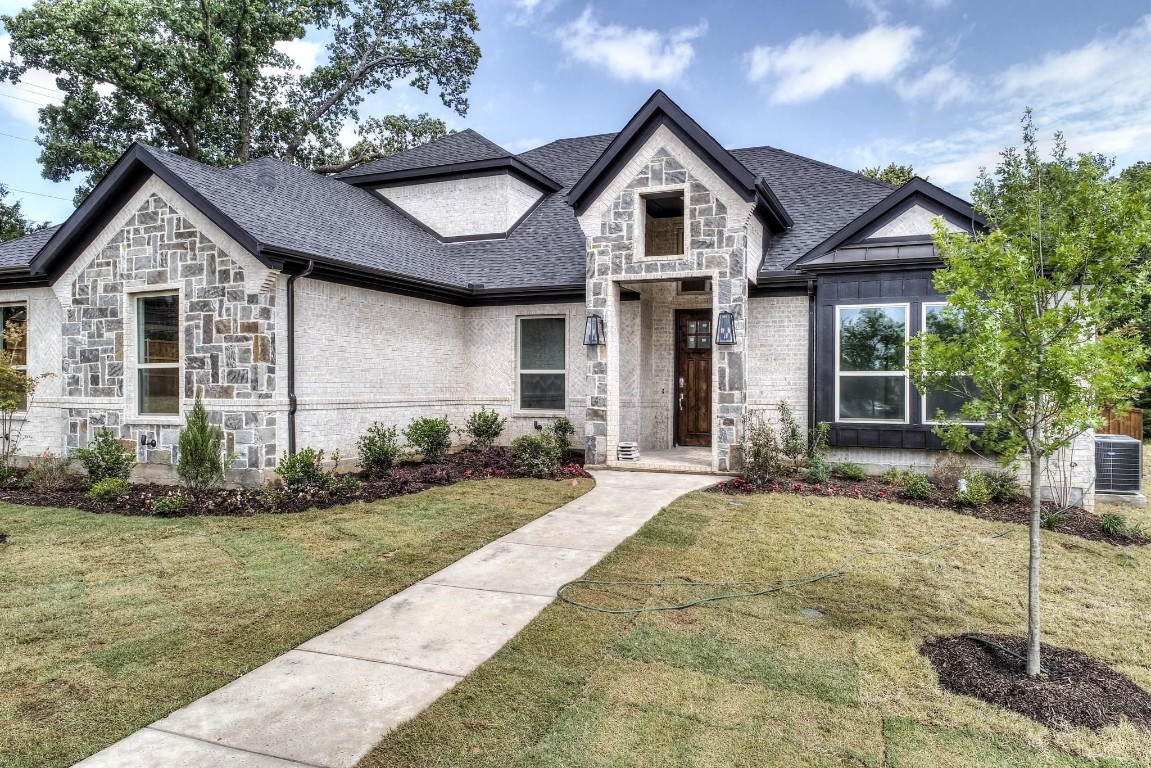 2123 Cold Creek Court Denison TX 75020